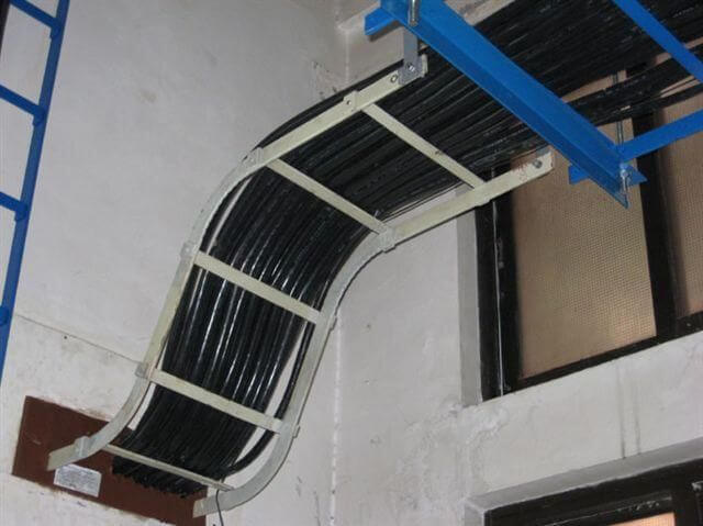 電線和電纜可敷設在同一個橋架內(nèi)？